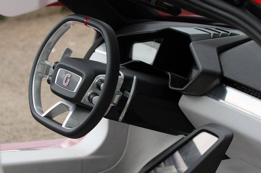 Детали интерьера ItalDesign Parcour Concept 2013 года  (фото 34 из 71)